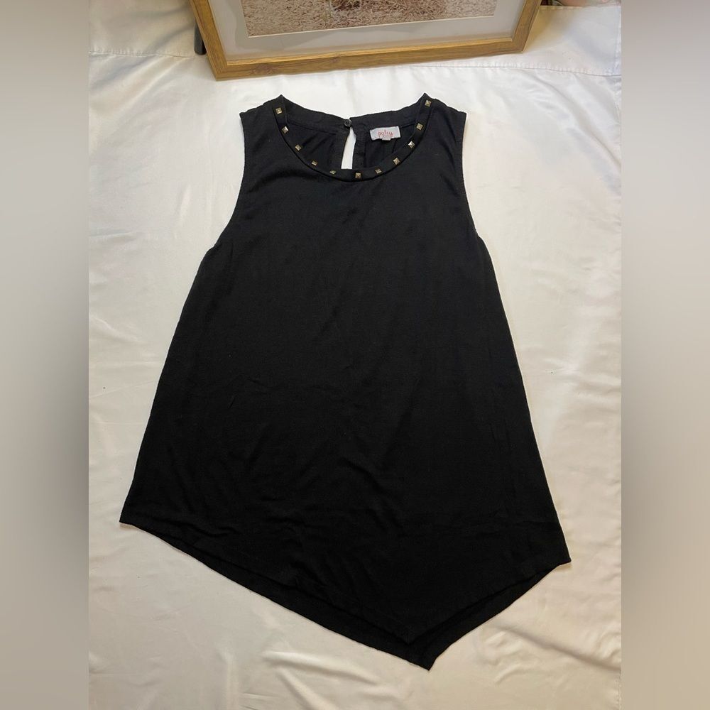 Pixley size medium black tank top